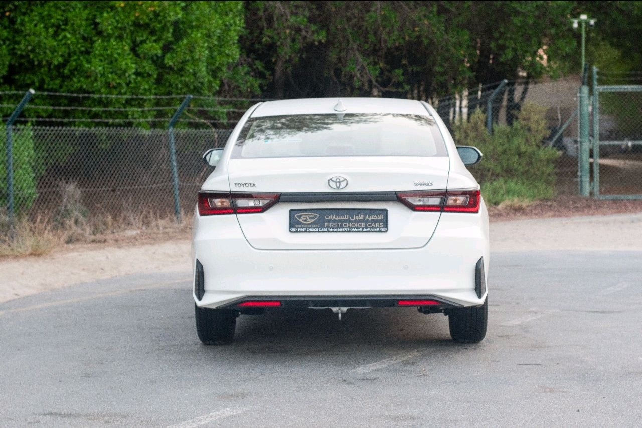 Toyota Yaris - Image 7