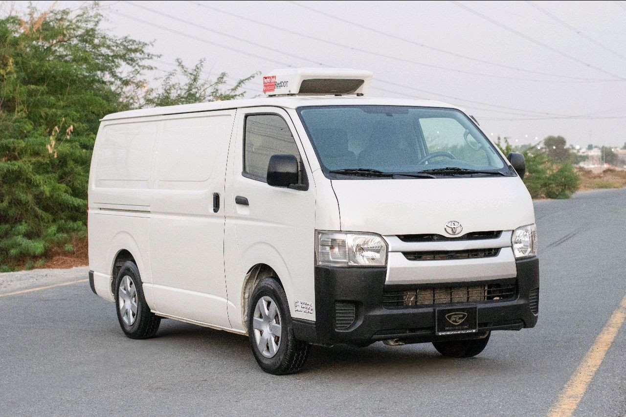 Toyota Hiace - Image 10