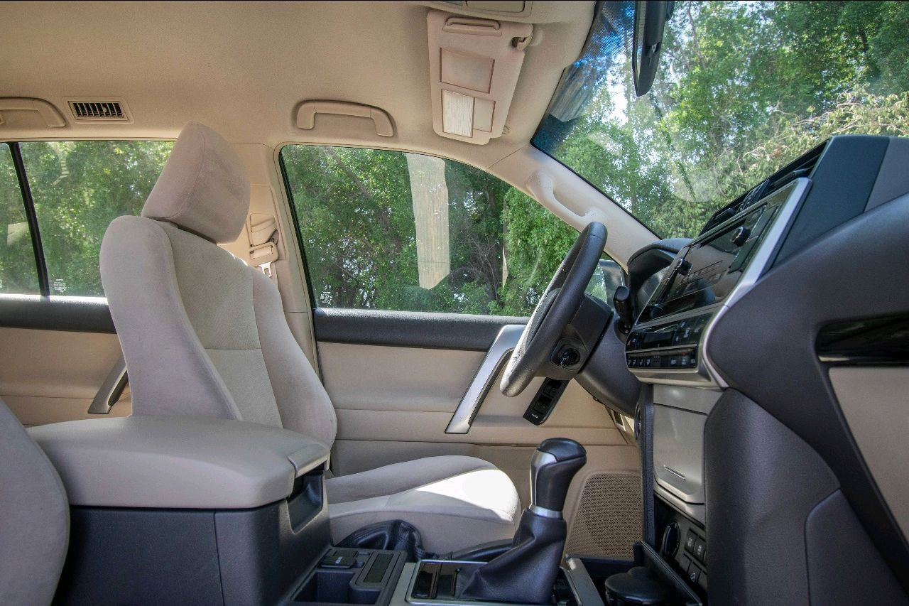 Toyota Prado - Image 4