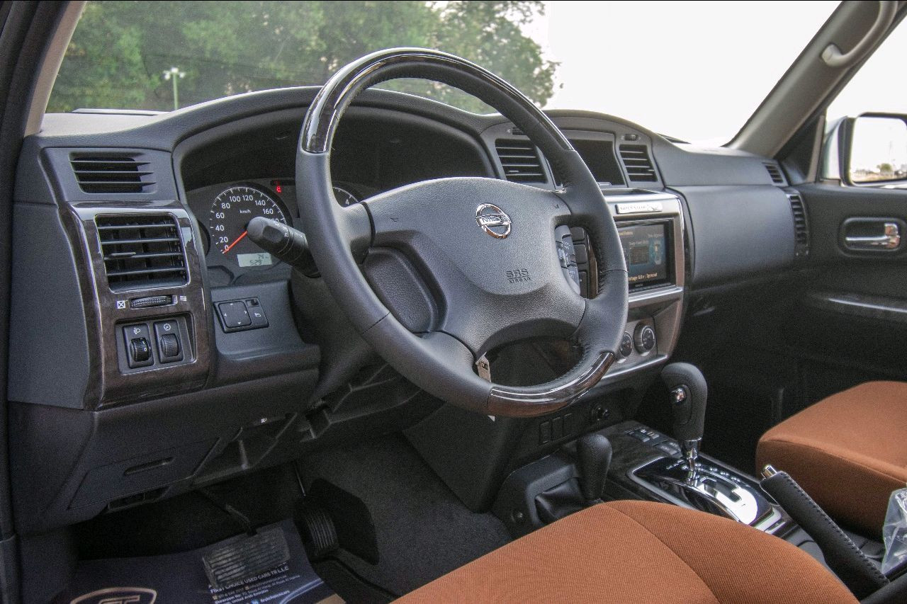 Nissan Super safari - Image 8