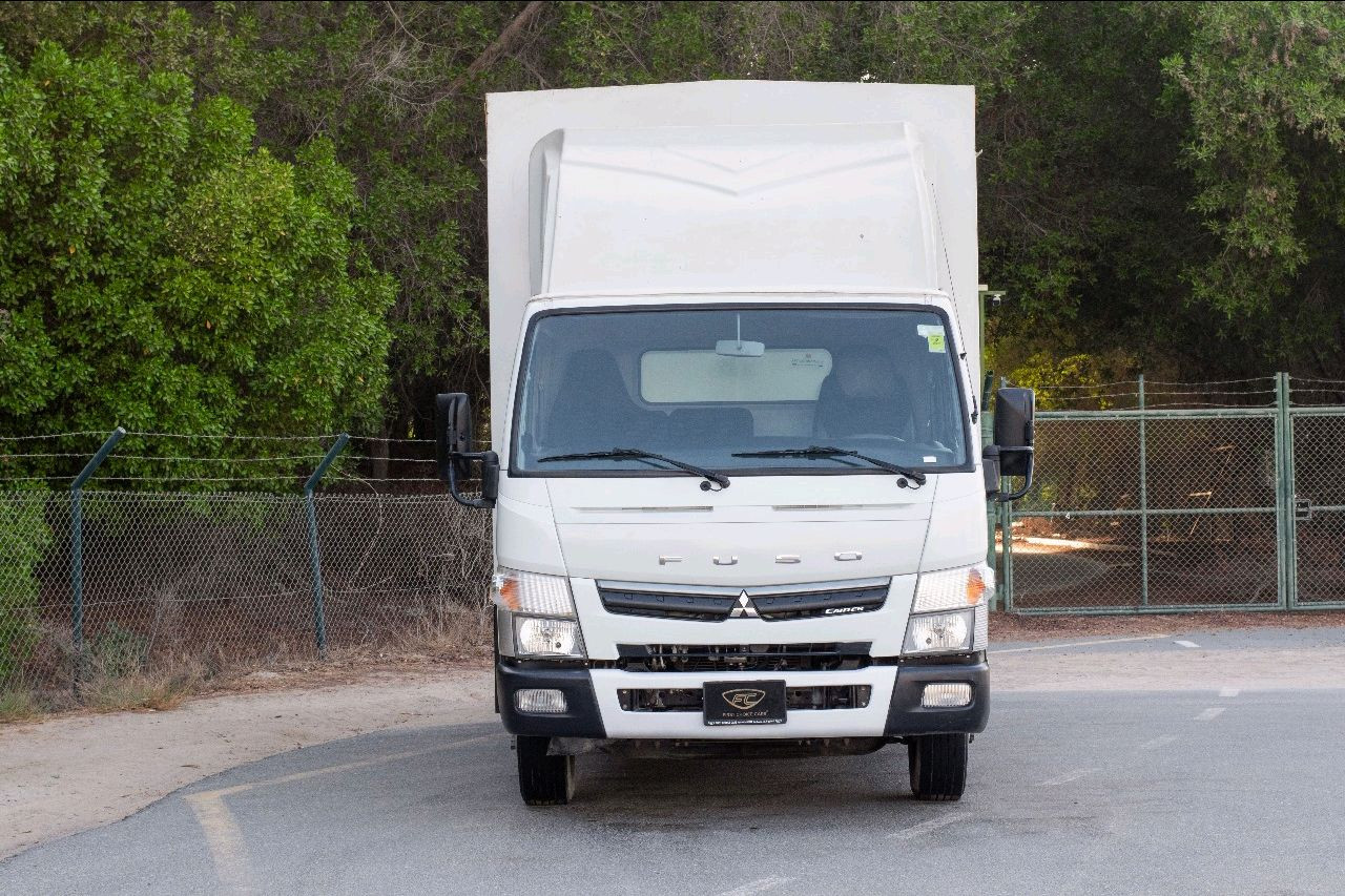 Mitsubishi Canter - Image 11