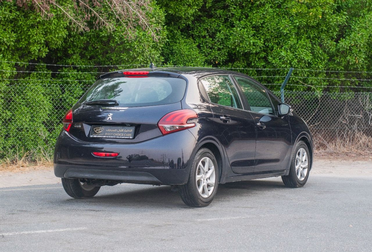 Peugeot 208 - Image 3