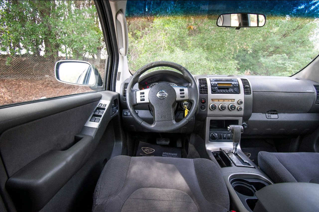 Nissan Pathfinder - Image 7