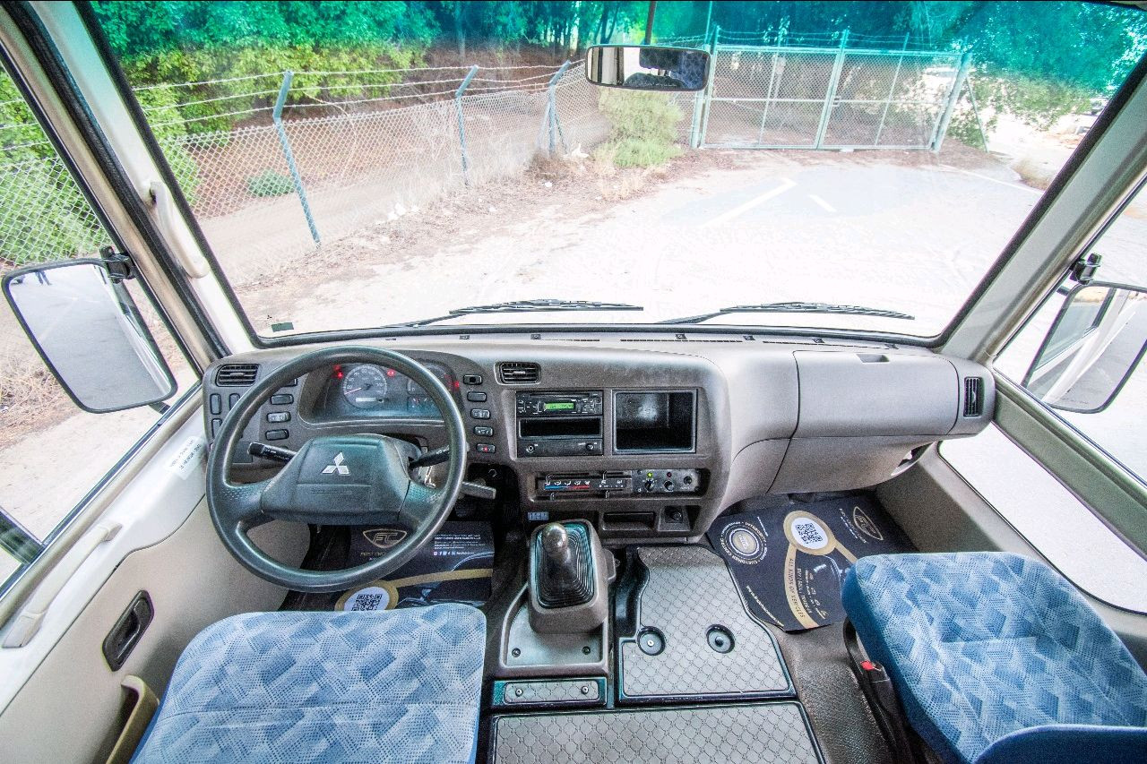Mitsubishi Rosa - Image 2