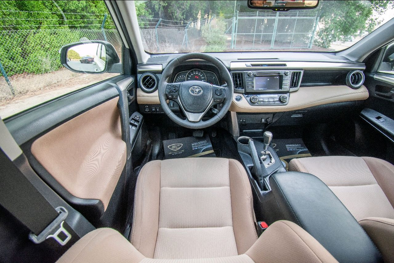 Toyota Rav 4 - Image 5