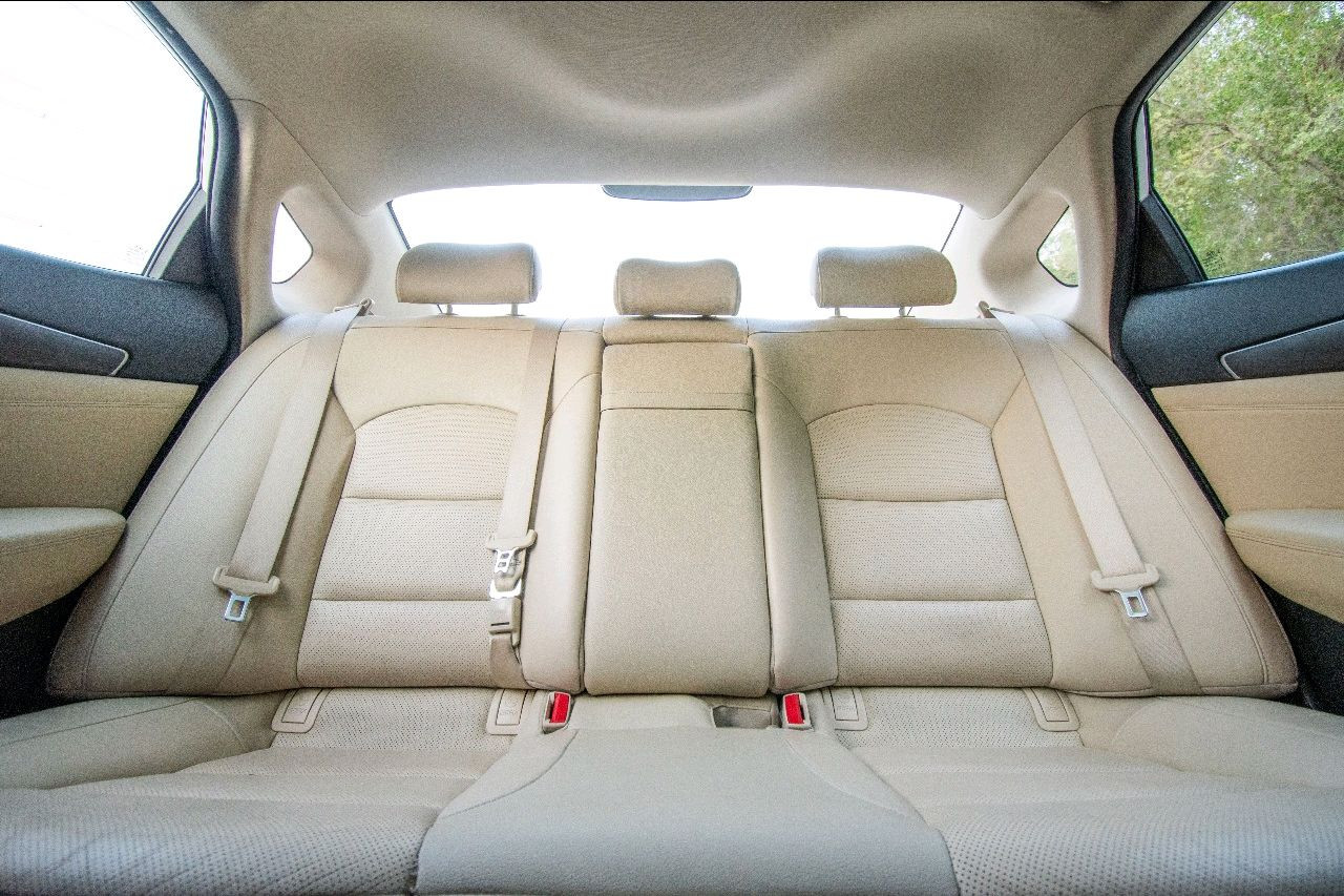 KIA Cadenza - Image 8