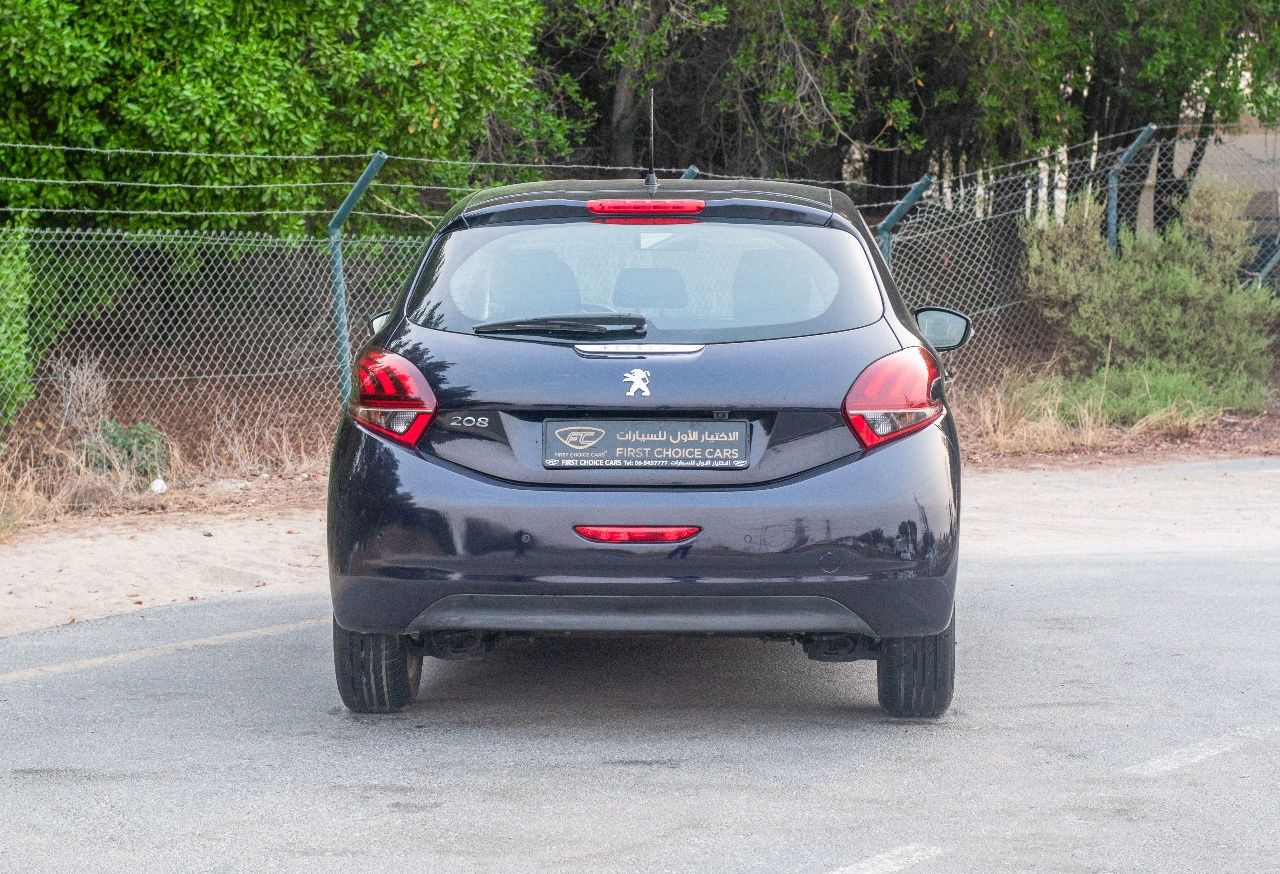 Peugeot 208 - Image 10