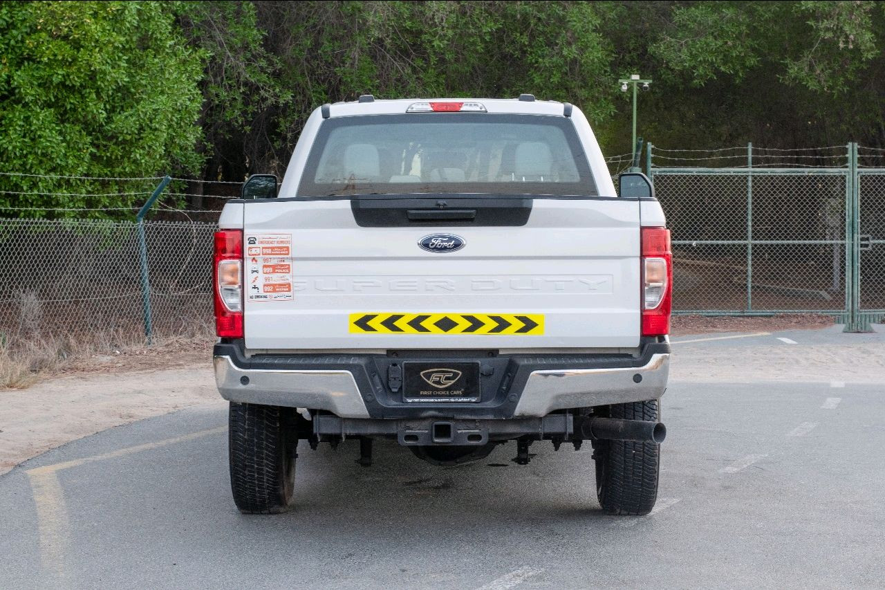 Ford F-Series Pickup - Image 4