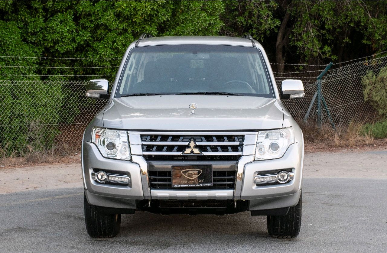 Mitsubishi Pajero - Image 6