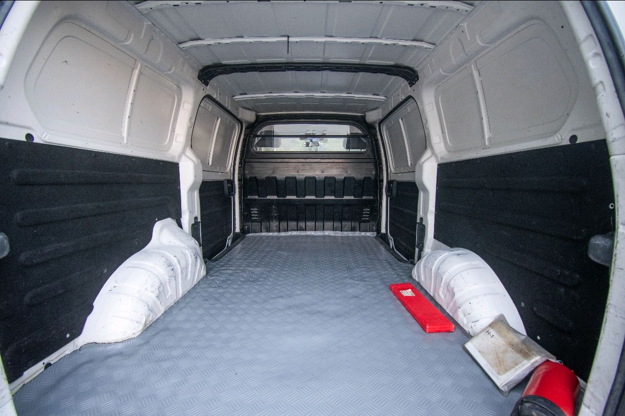 Hyundai H 1 - Image 6