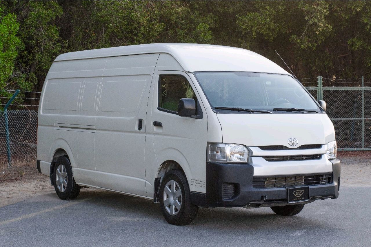 Toyota Hiace - Image 4