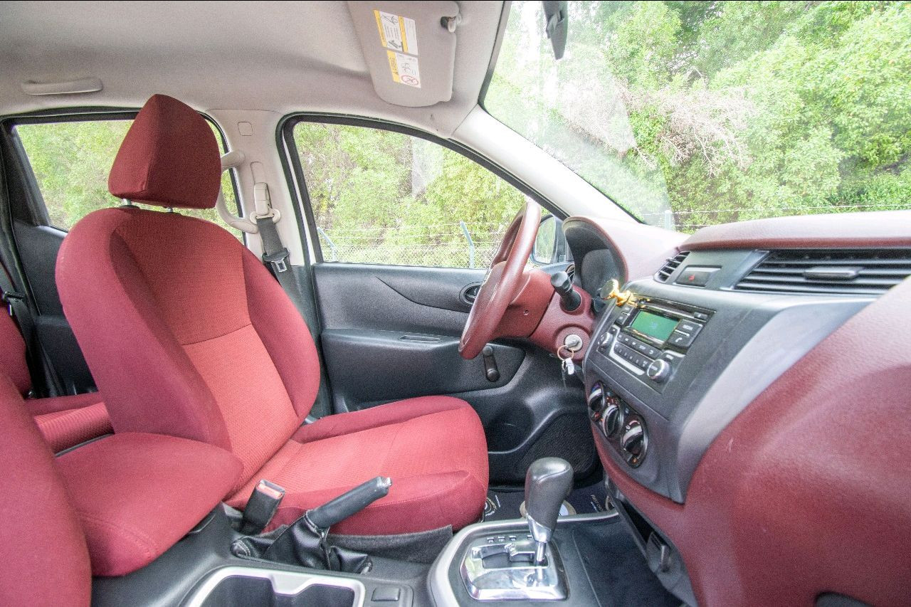 Nissan Navara - Image 4