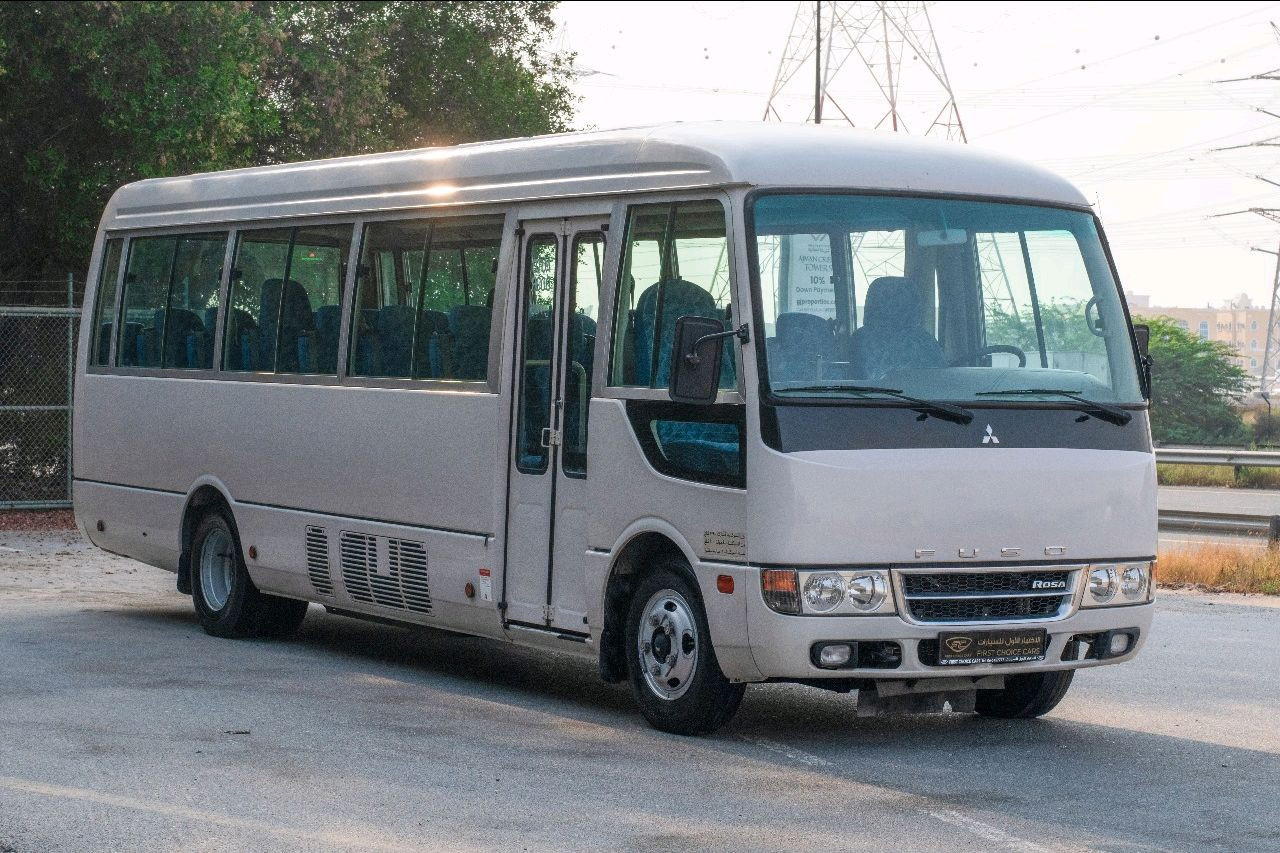 Mitsubishi Rosa - Image 12