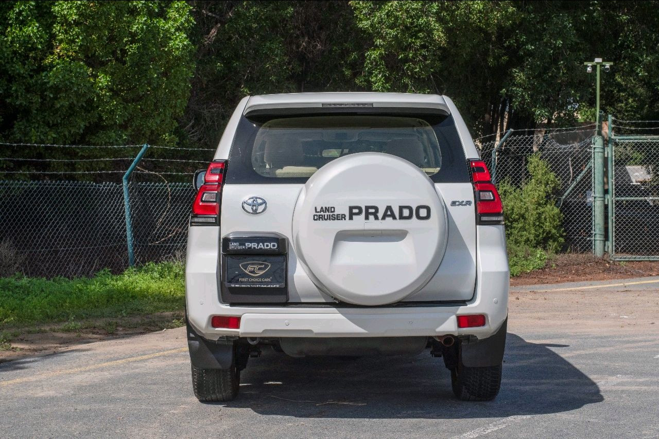 Toyota Prado - Image 10