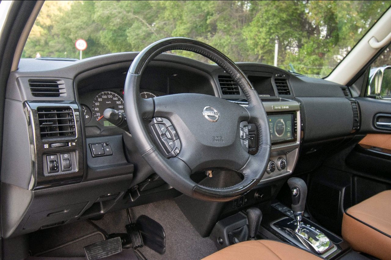 Nissan Super safari - Image 10