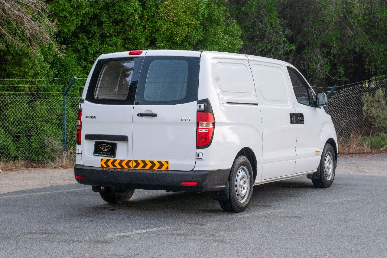 Hyundai H 1 - Image 3