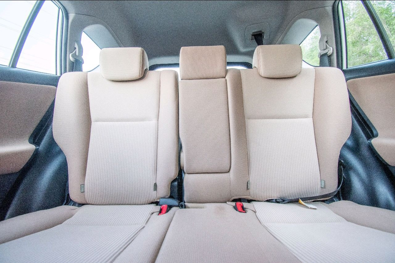 Toyota Rav 4 - Image 12
