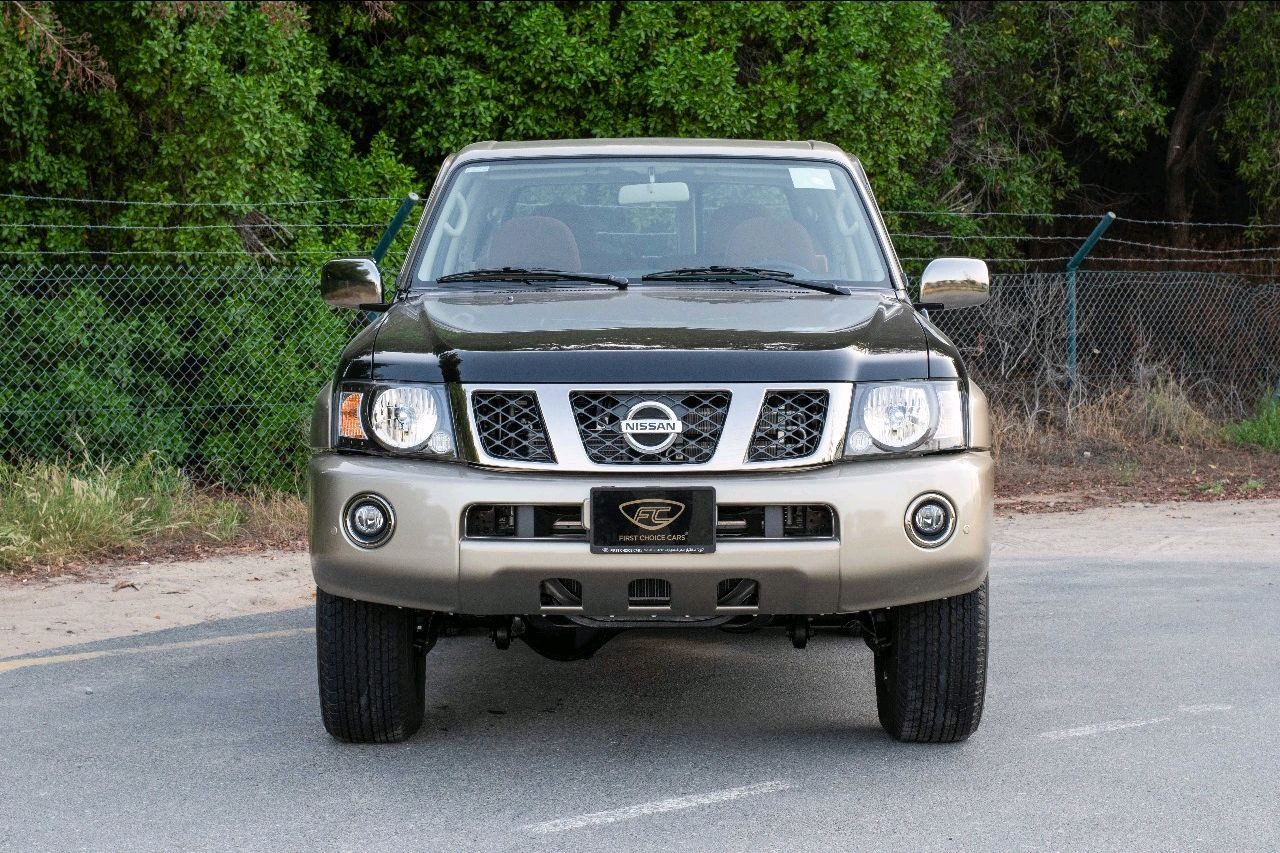 Nissan Super safari - Image 3