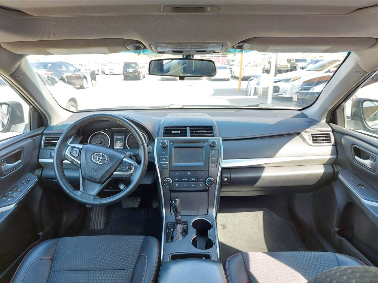 Toyota Camry - Image 6