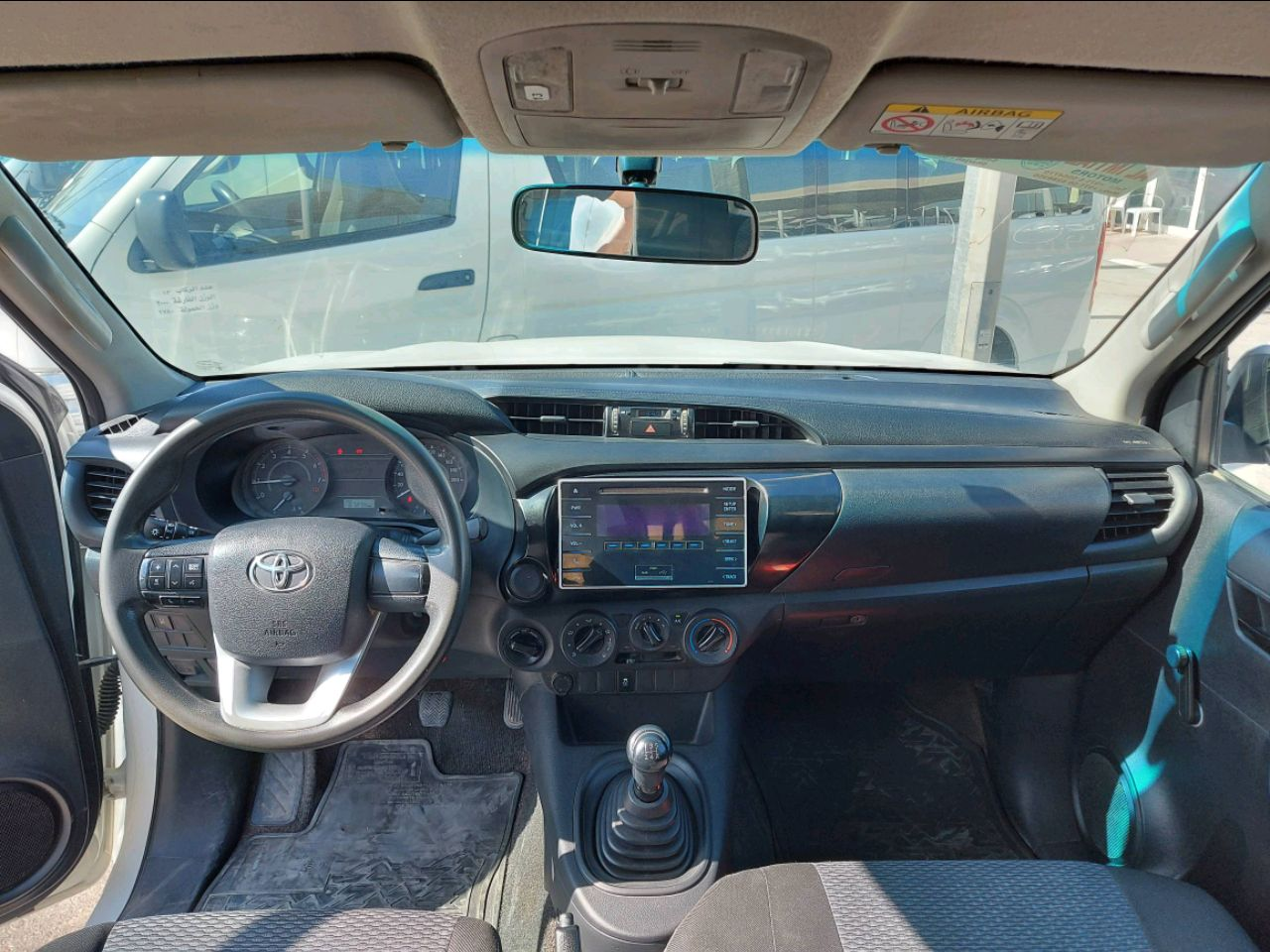 Toyota Hilux - Image 5