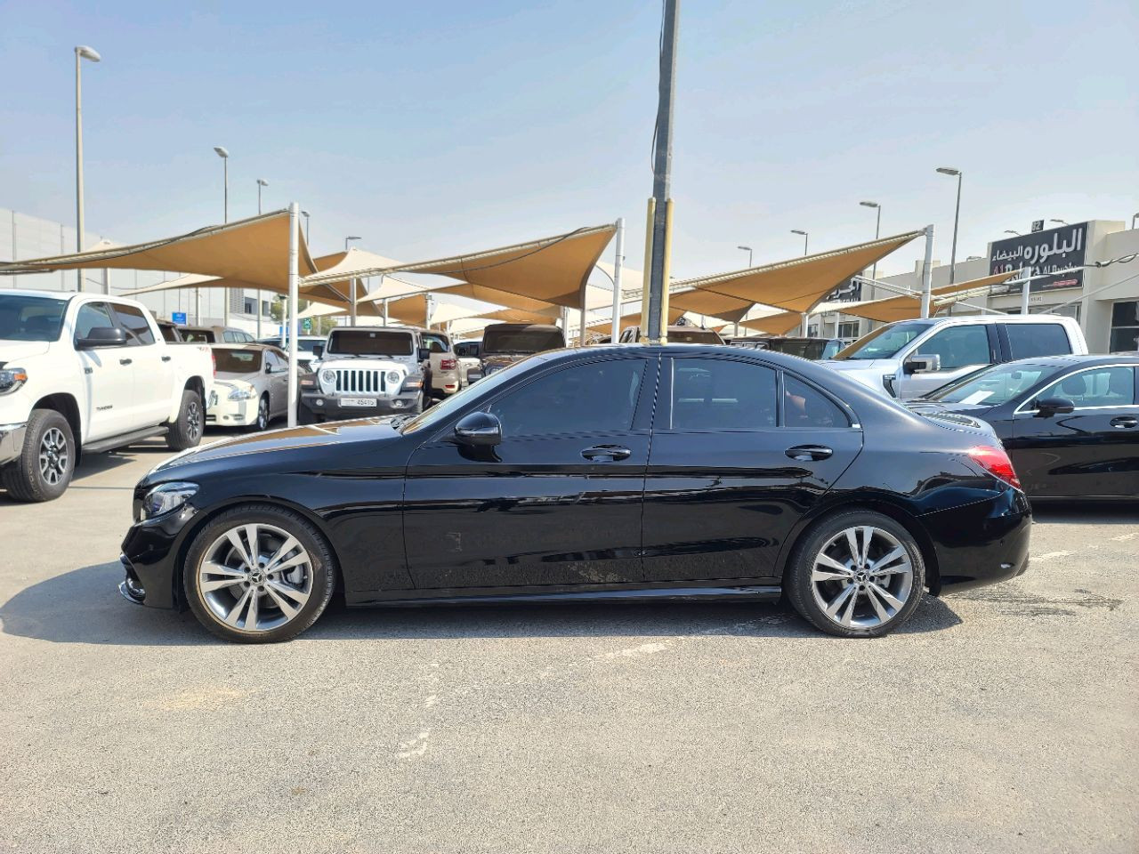 Mercedes Benz C-Class - Image 12