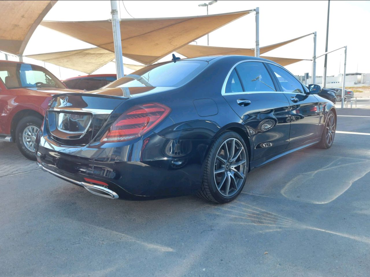Mercedes Benz S-Class - Image 4