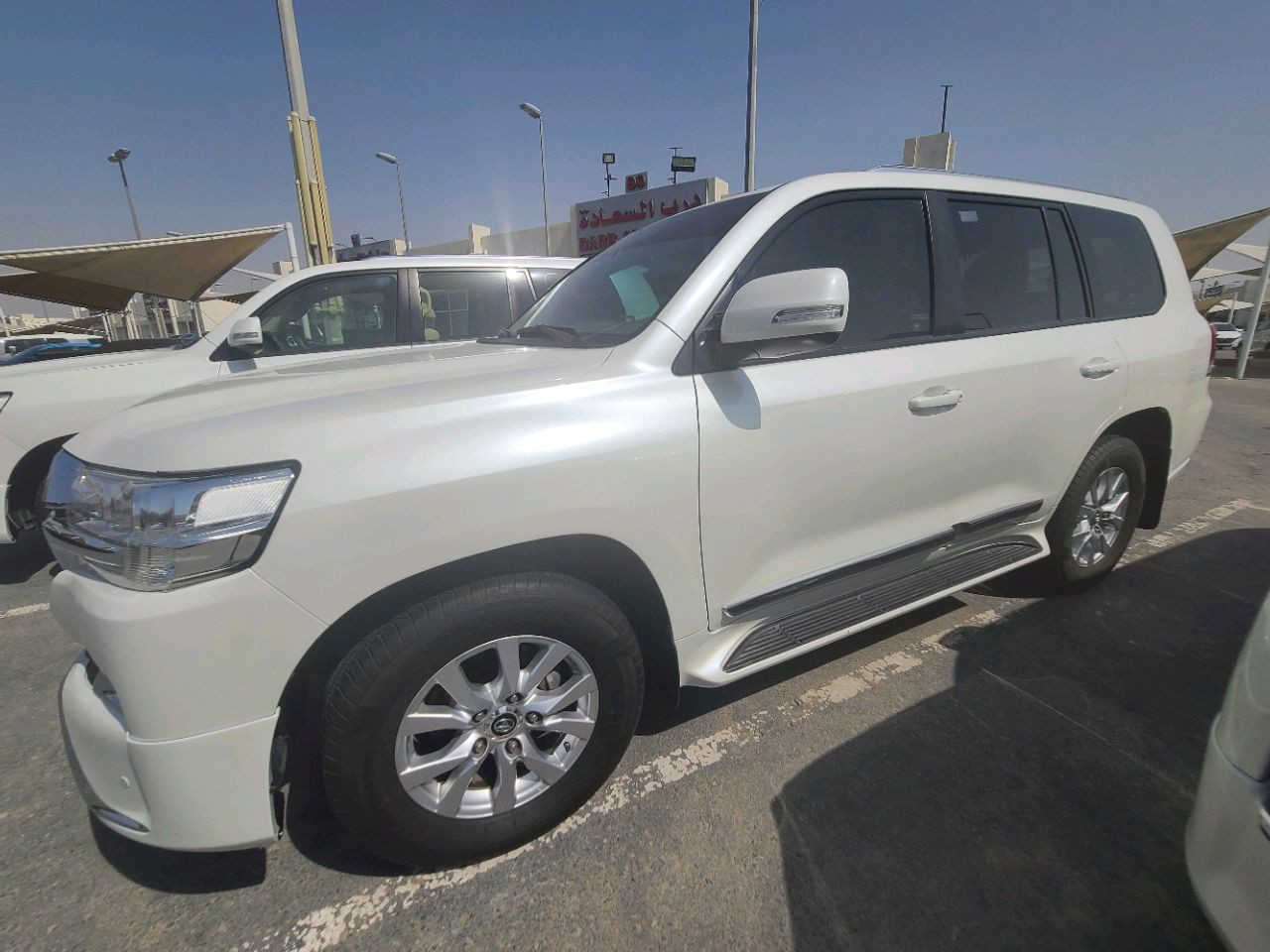 Toyota Land Cruiser - Image 4