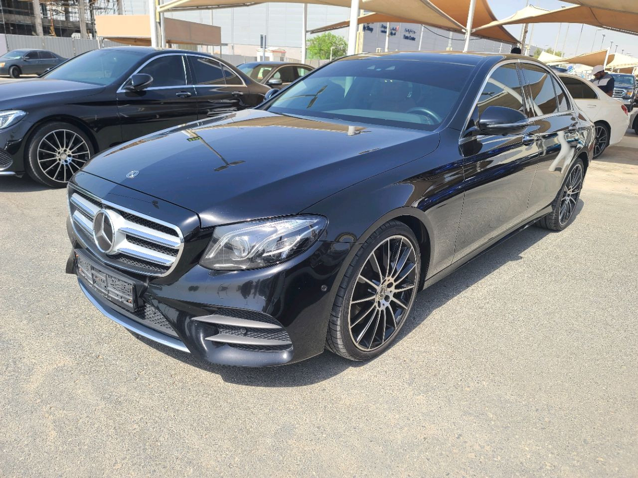 Mercedes Benz E-Class - Image 12