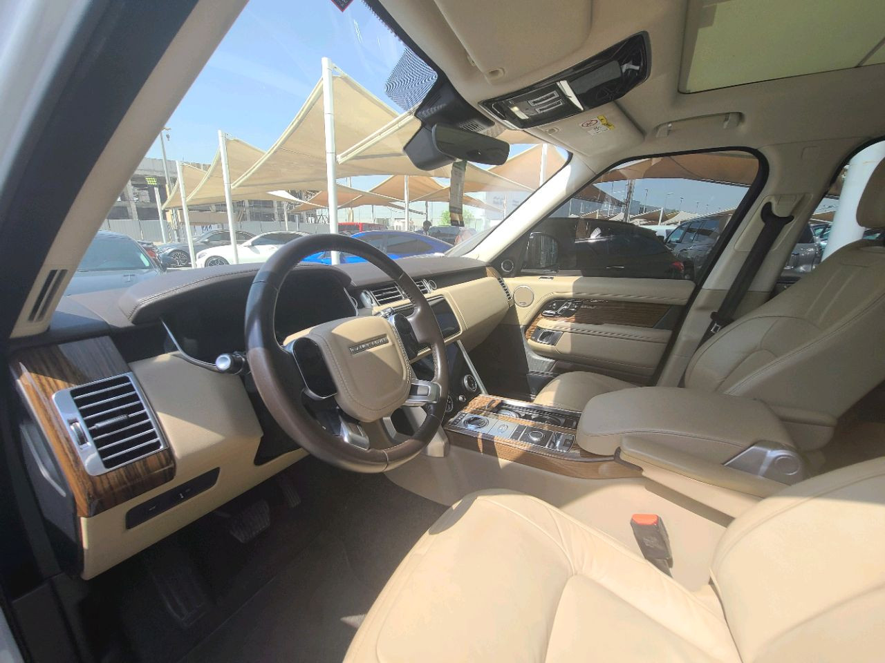 Range Rover Vogue - Image 3