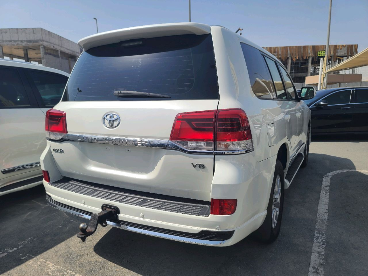 Toyota Land Cruiser - Image 11