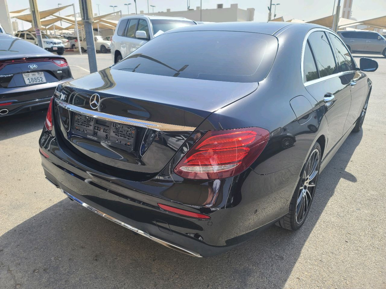 Mercedes Benz E-Class - Image 6