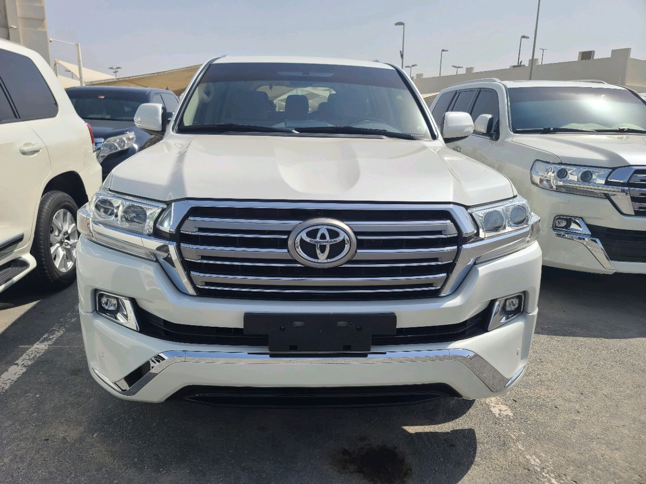 Toyota Land Cruiser - Image 5
