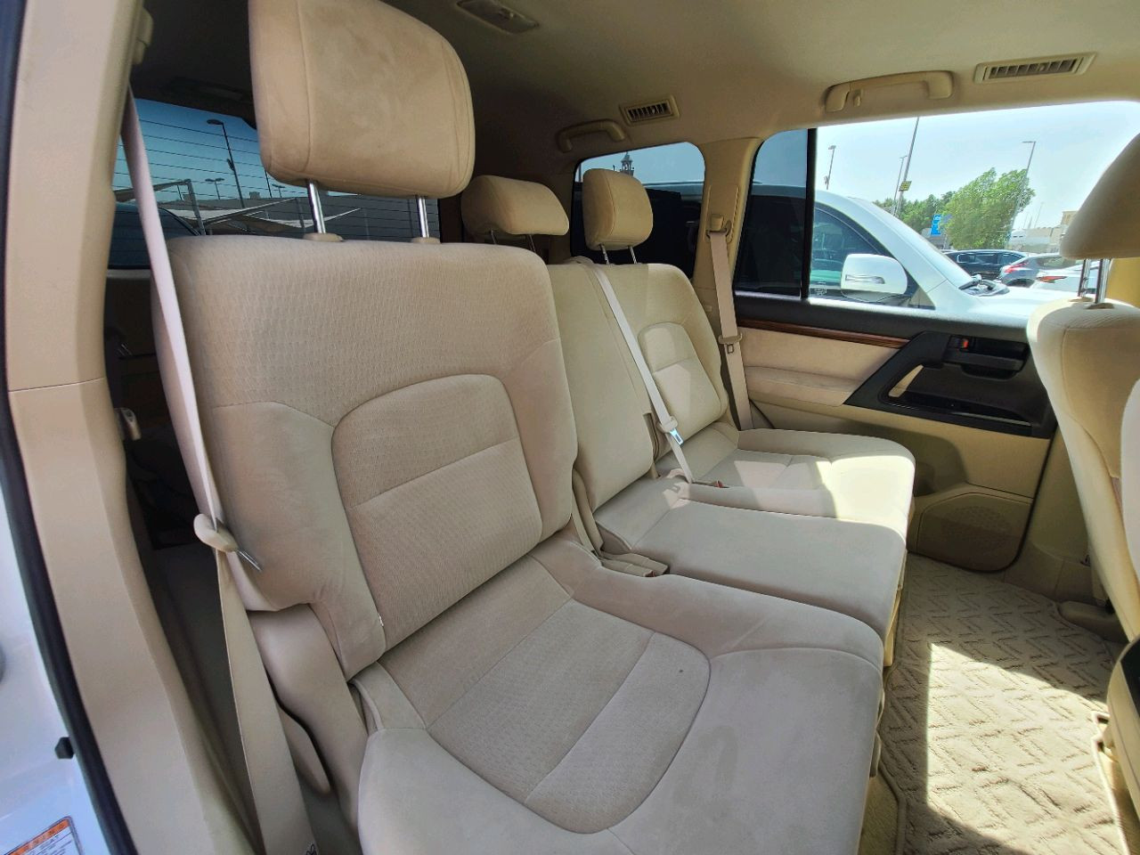 Toyota Land Cruiser - Image 6
