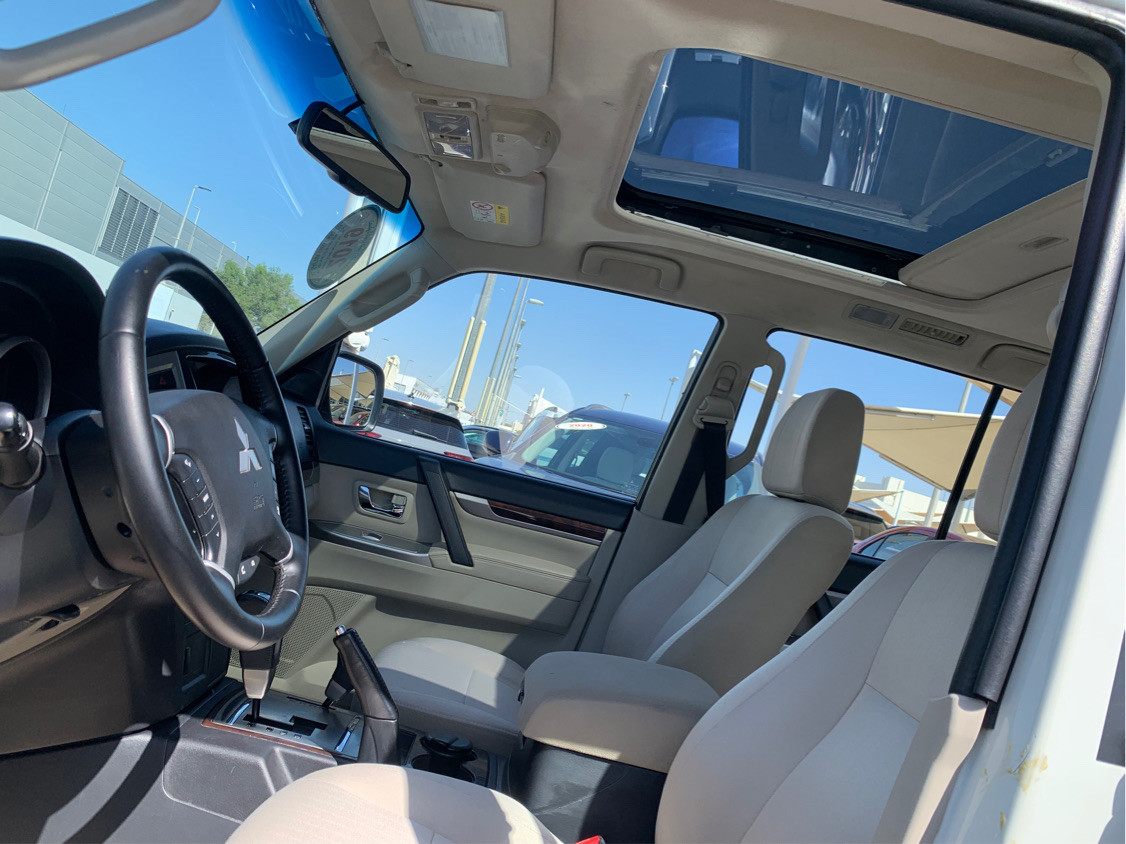 Mitsubishi Pajero - Image 9