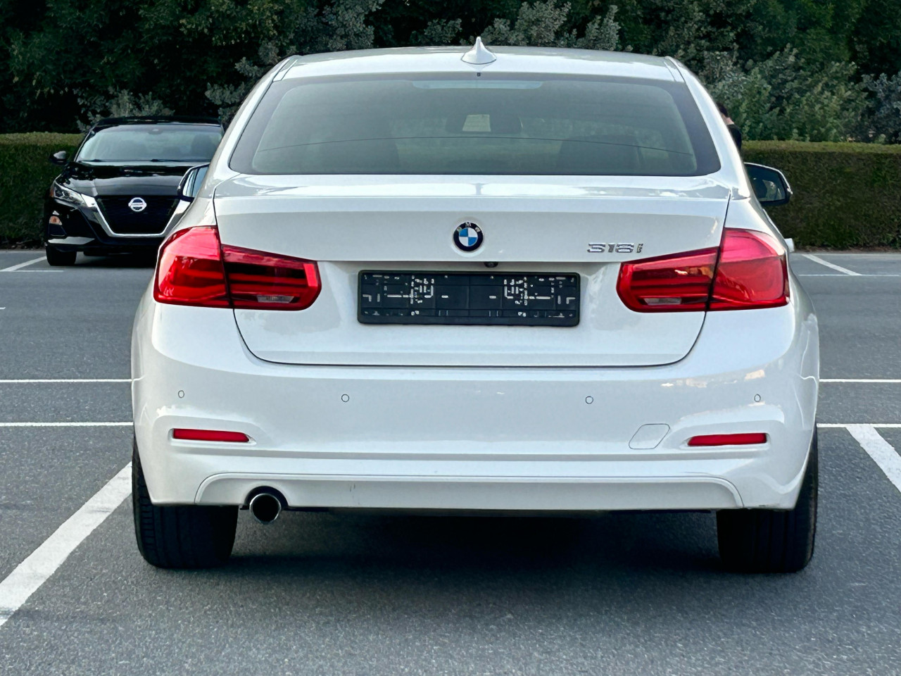 BMW 3-Series - Image 5