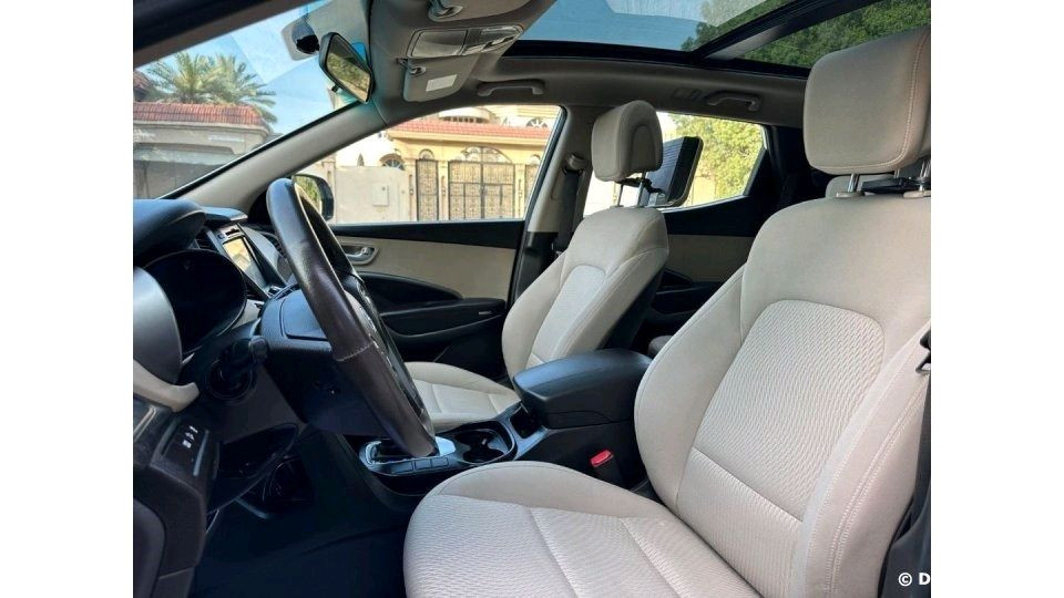 Hyundai Santa Fe - Image 7