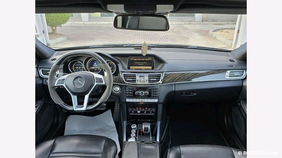 Mercedes Benz E-Class - Image 5