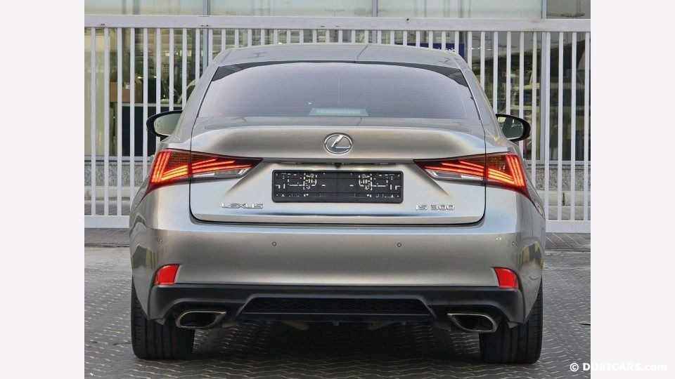 Lexus IS-F - Image 11