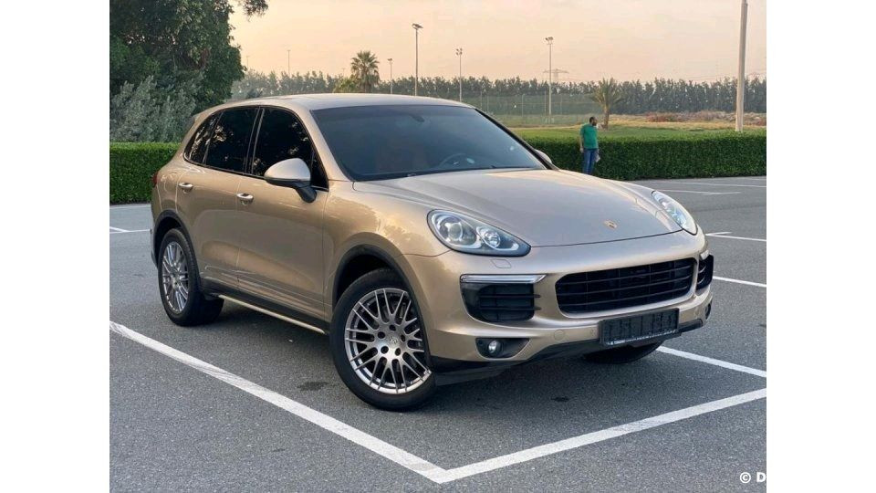 Porsche Cayenne - Image 7
