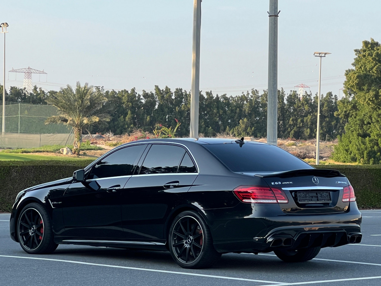 Mercedes Benz E-Class - Image 8
