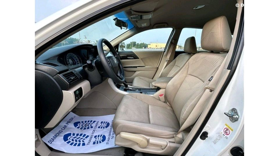 Honda Accord - Image 4