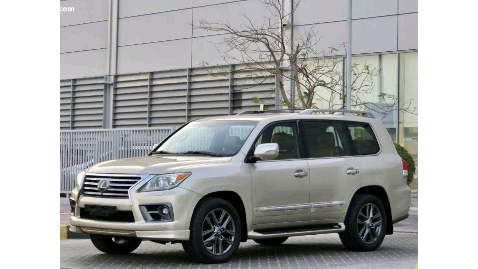 Lexus LX-Series - Image 10