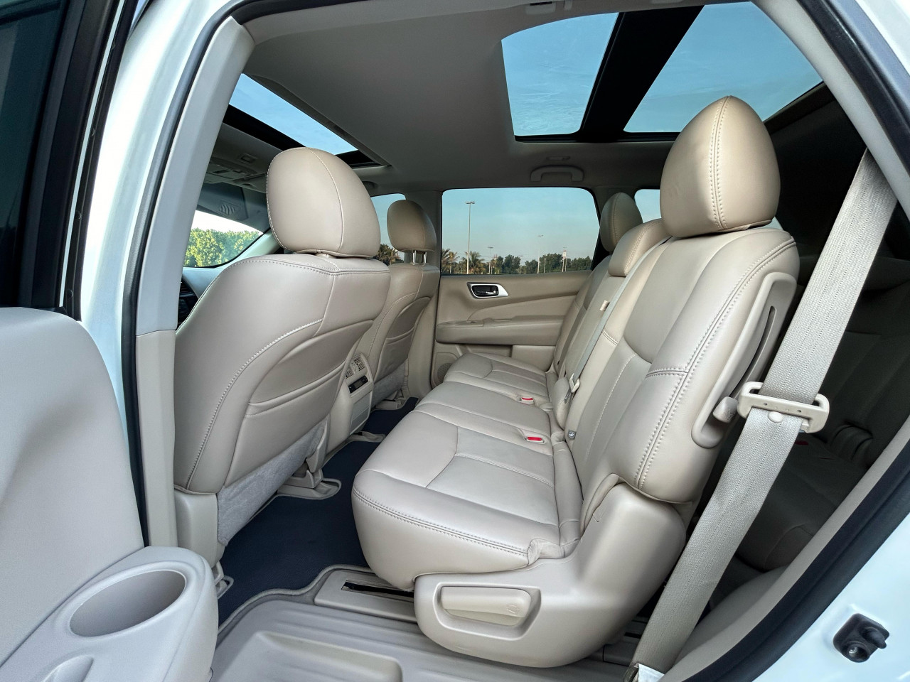Nissan Pathfinder - Image 5