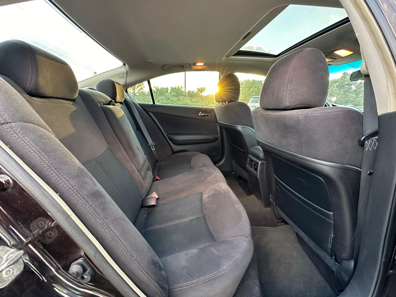 Nissan Maxima - Image 11