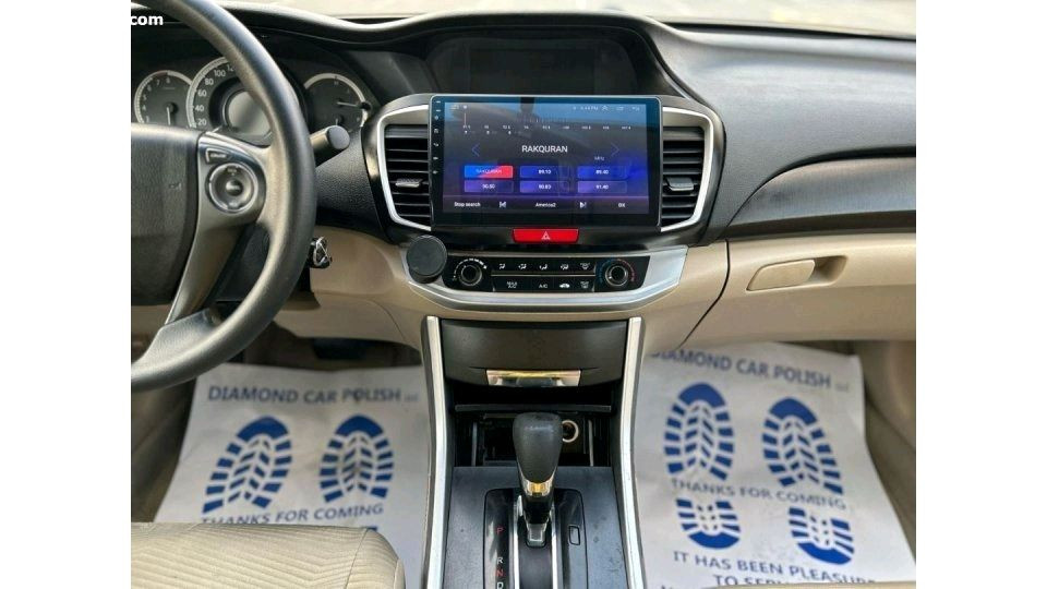 Honda Accord - Image 10