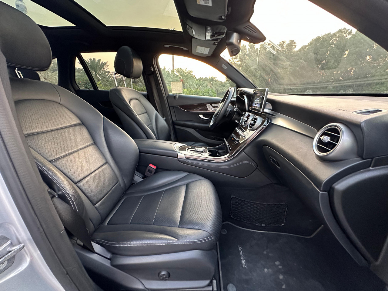 Mercedes Benz GLC - Image 5