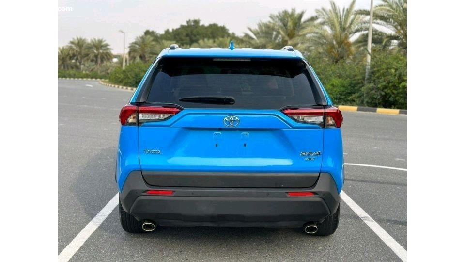 Toyota Rav 4 - Image 8