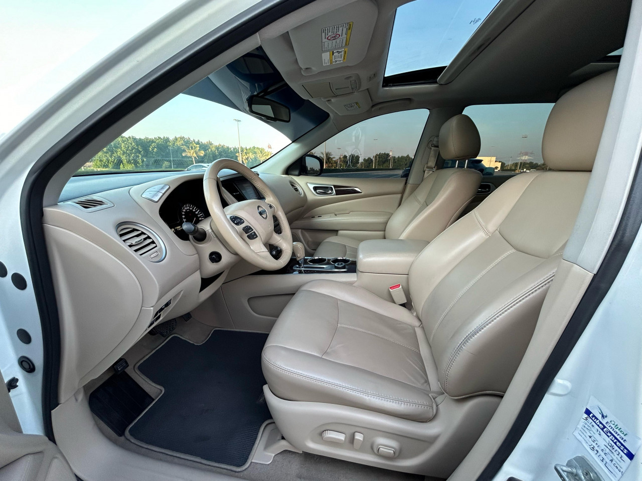 Nissan Pathfinder - Image 4