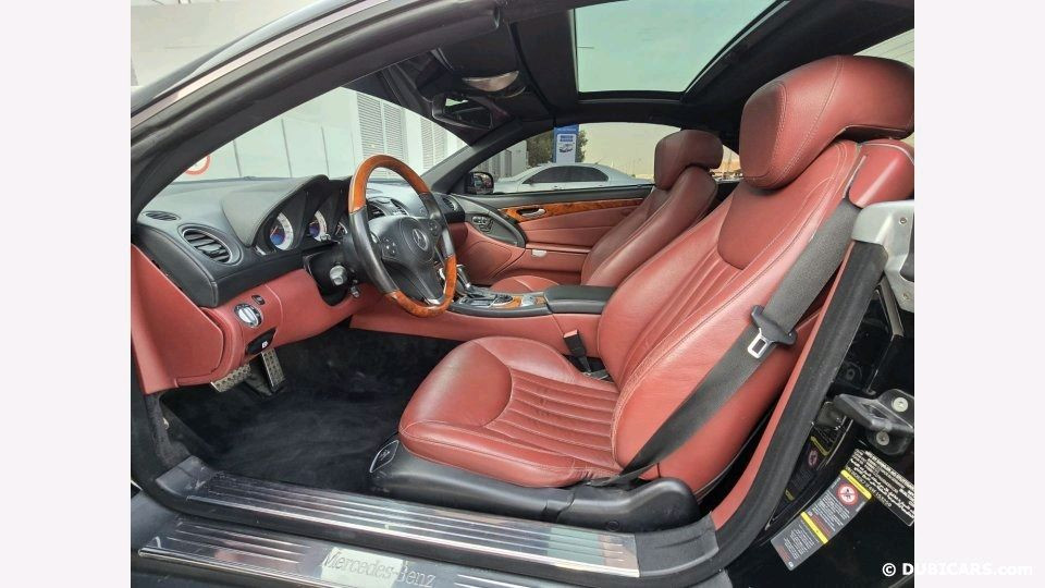 Mercedes Benz SL-Class - Image 3