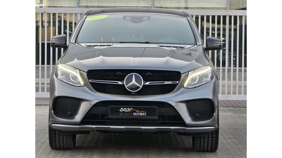 Mercedes Benz GLE SUV - Image 9